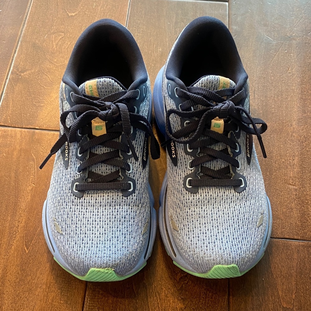 Brooks Women’s Ghost Running Shoes - Light Blue/Navy - Picture 4 of 6